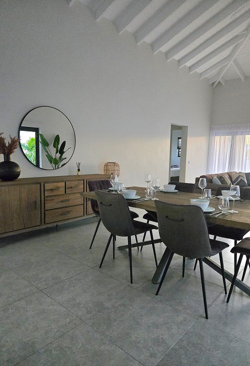 eleven-apartments-home-header-slider-4